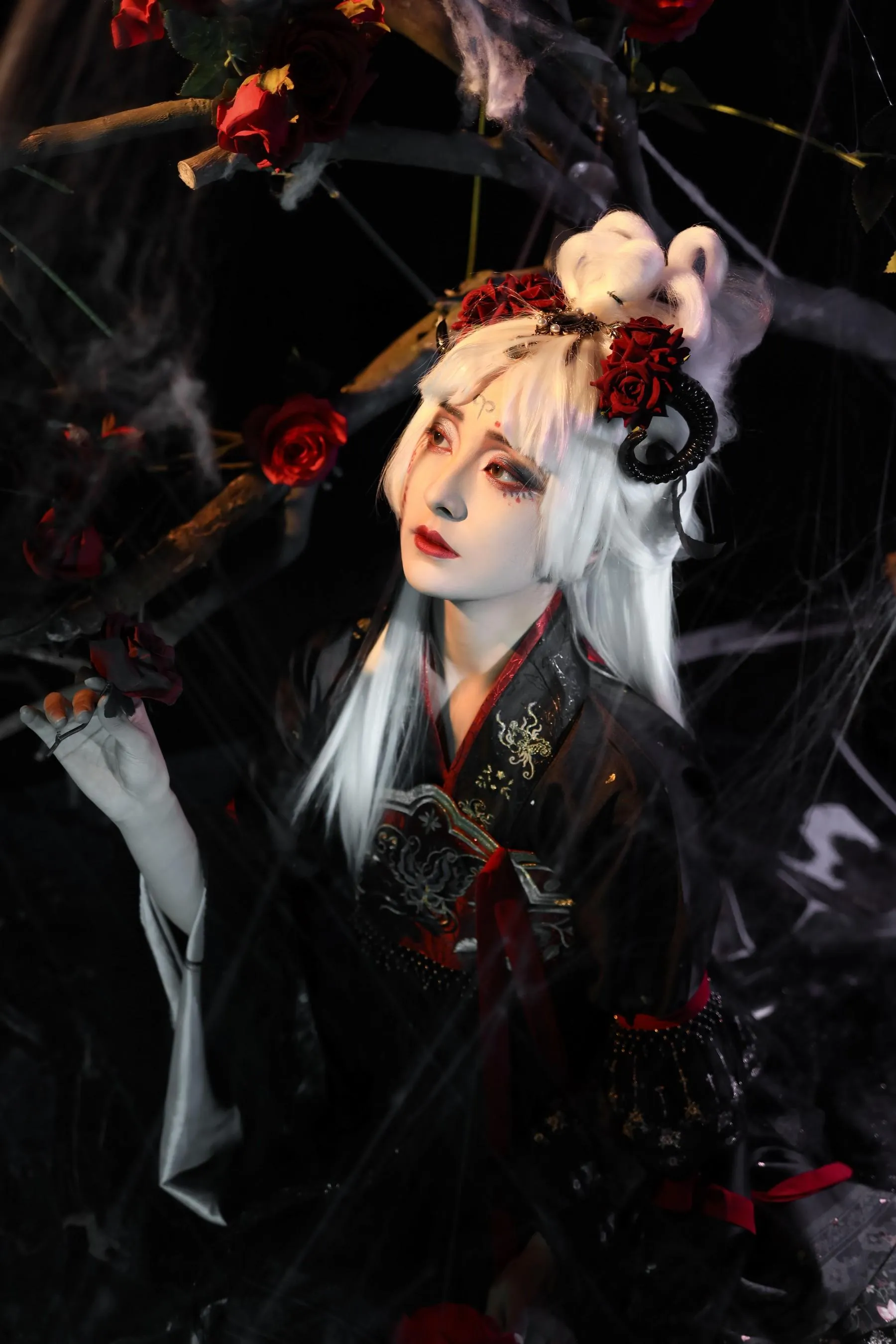 [YITUYU艺图语]2022.07.10 十二星座之白羊座：天使与恶魔 莺莺迟 [25P]插图6